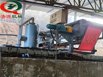 真空帶式過(guò)濾機(jī)安裝現(xiàn)場(chǎng)
